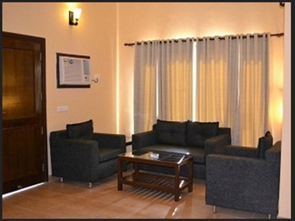 ホテル コーベット マンゴ ブルーム Jim Corbett National Park 部屋 写真